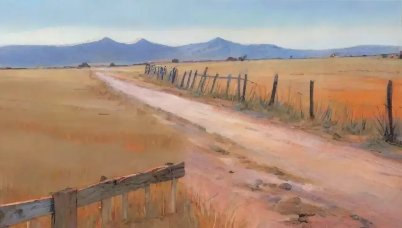 Un paisaje árido y desolado con elementos de resistencia y belleza en la puesta de sol