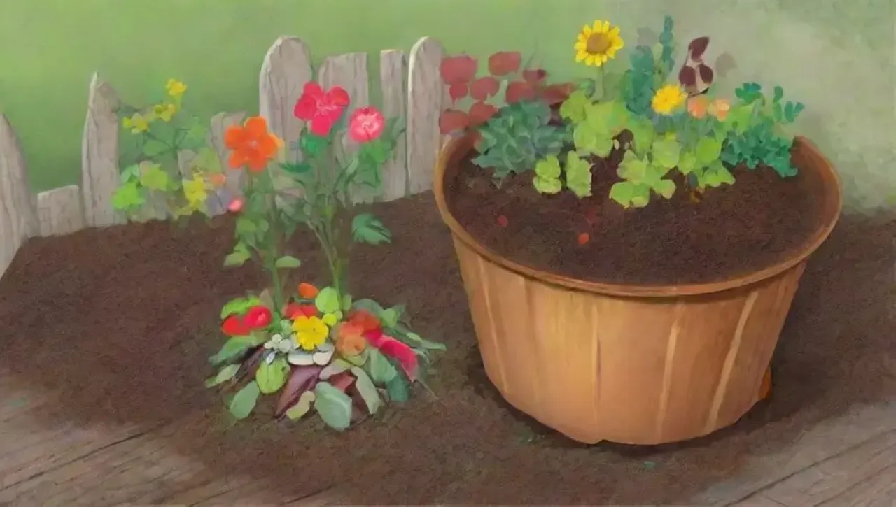 Un compost vibrante y en transformación, lleno de vida y aromas naturales